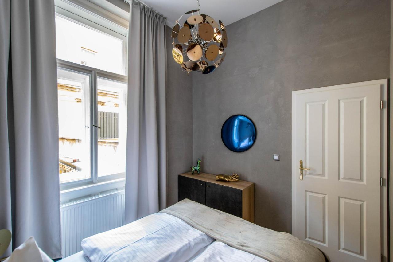 Ferienwohnung 3Bdr Oasis In The Heart Of Prag Exterior foto