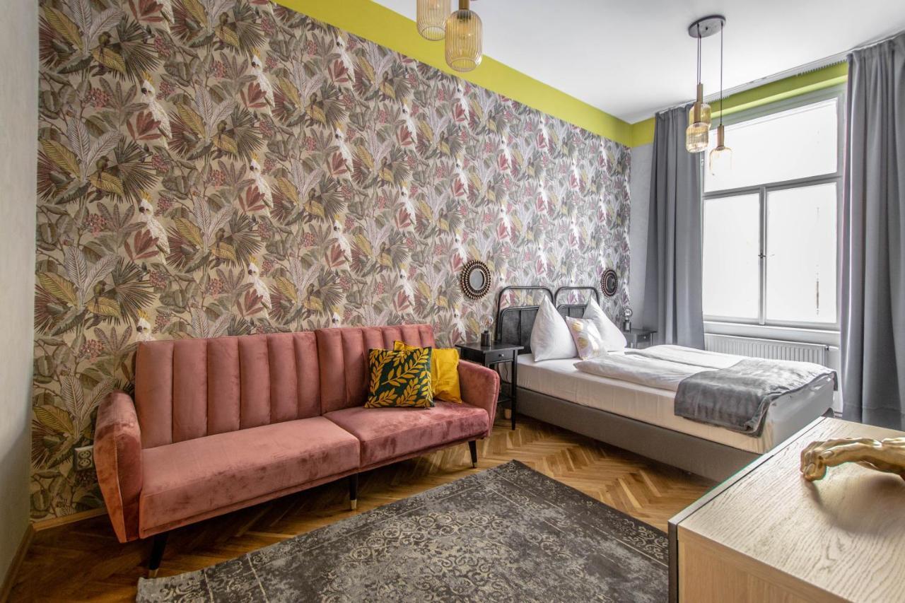 Ferienwohnung 3Bdr Oasis In The Heart Of Prag Exterior foto